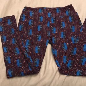 Lularoe arcade leggings